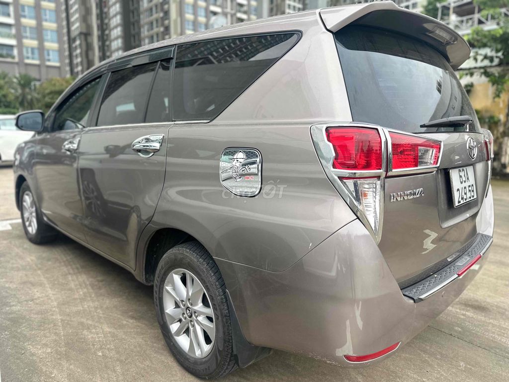 TOYOTA INNIVA G tự động 7 c xe đẹp giảm giá kịch k. Mua bán Ô tô tại Quận Bình Thạnh Tp Hồ Chí Minh được đăng bởi phuongneo hình 10