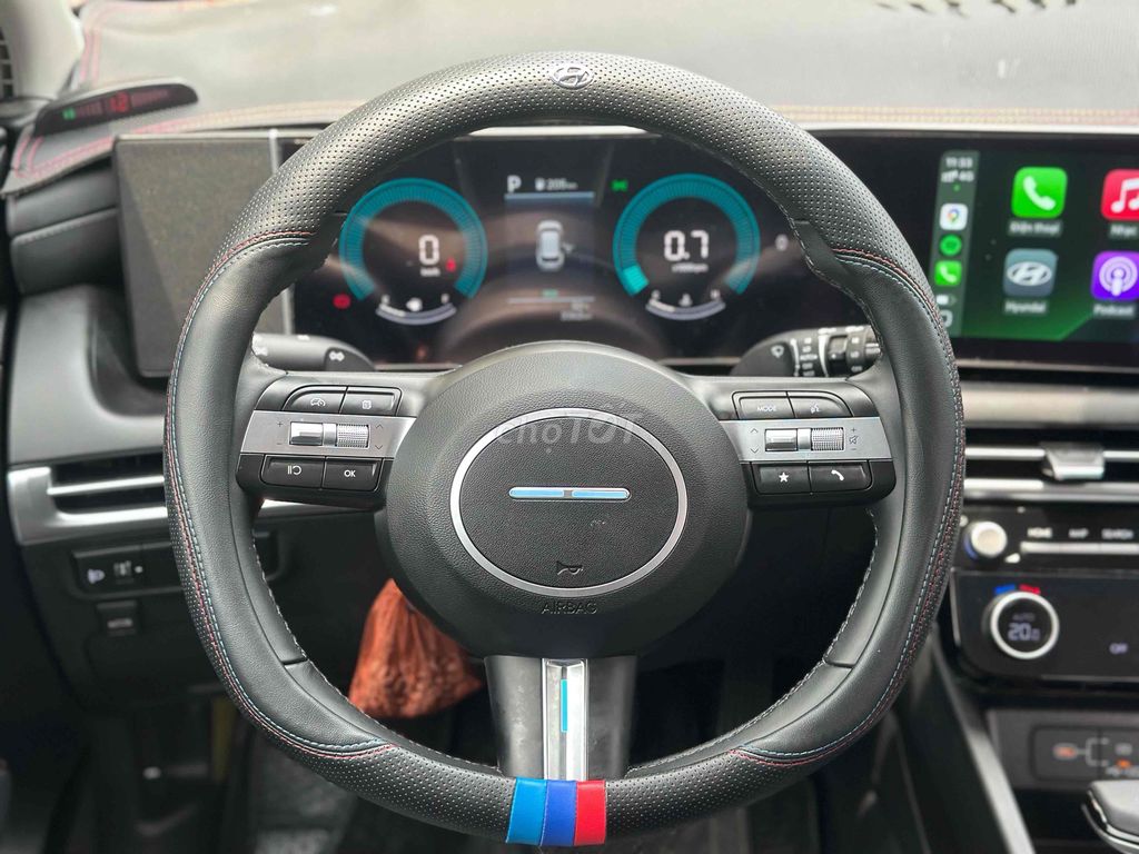 Hyundai Tucson 2.0AT Sx 7/2025 Odo 3.000 km NhưMới. Mua bán Ô tô tại Quận 8 Tp Hồ Chí Minh được đăng bởi Hiếu Trần hình 18