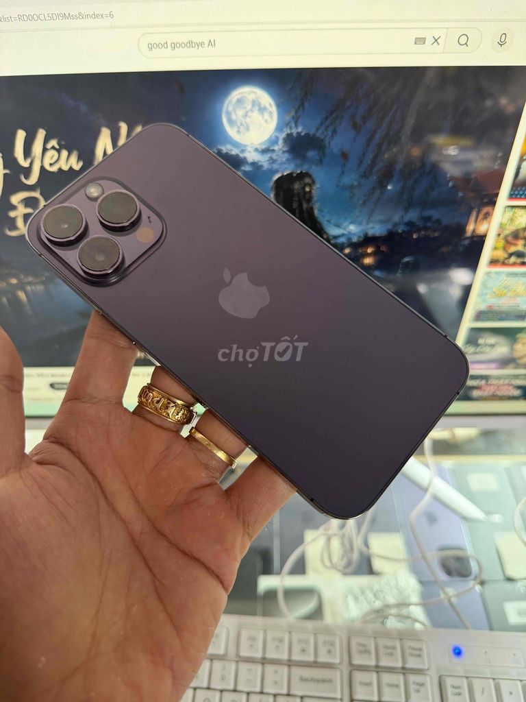 Apple iPhone 14 Pro Max 128GB Tím Mỹ (lock). Mua bán Điện thoại tại Quận Bình Tân Tp Hồ Chí Minh được đăng bởi Ken hình 1