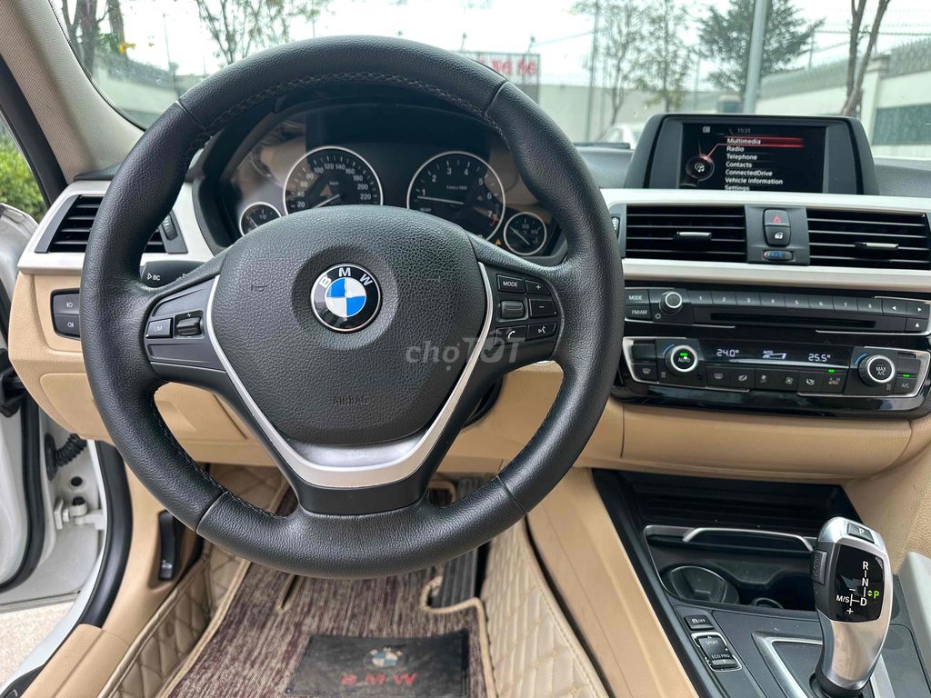 BMW 3 Series 2015 320i - 96839 km. Mua bán Ô tô tại undefined undefined được đăng bởi TIẾN QUÂN CAR hình 8