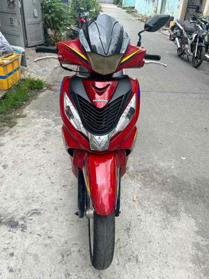 Shark kiểu dáng SH máy siêu êm ngon.cavet đầy đủ. Mua bán Xe máy tại Quận Bình Tân Tp Hồ Chí Minh được đăng bởi Duy Linh 