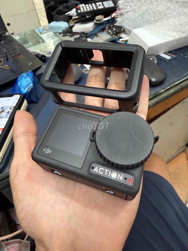 DJI Action 4 Đen thẻ nhớ 128GB. Mua bán Máy ảnh, Máy quay tại Quận Ba Đình Hà Nội được đăng bởi Mr Cường hình 1