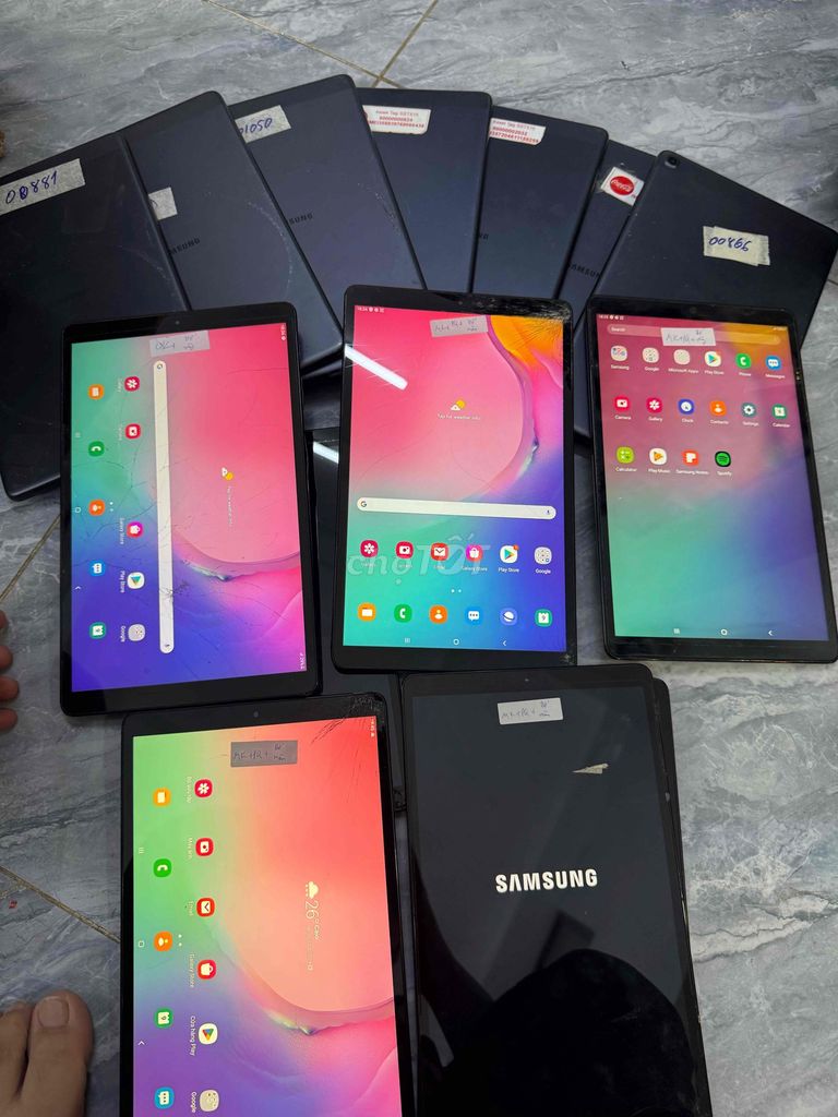 Samsung Galaxy Tab A Đen nứt kính sl. Mua bán Máy tính bảng tại Quận 4 Tp Hồ Chí Minh được đăng bởi Phan Pha hình 1