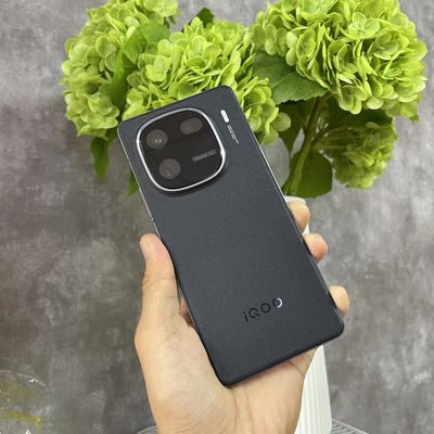 Vivo iQOO 12 (12/256GB) Fullbox⭐GÓP 0Đ - Đổi Máy. Mua bán Điện thoại tại Quận Ninh Kiều Cần Thơ được đăng bởi DI ĐỘNG BULL