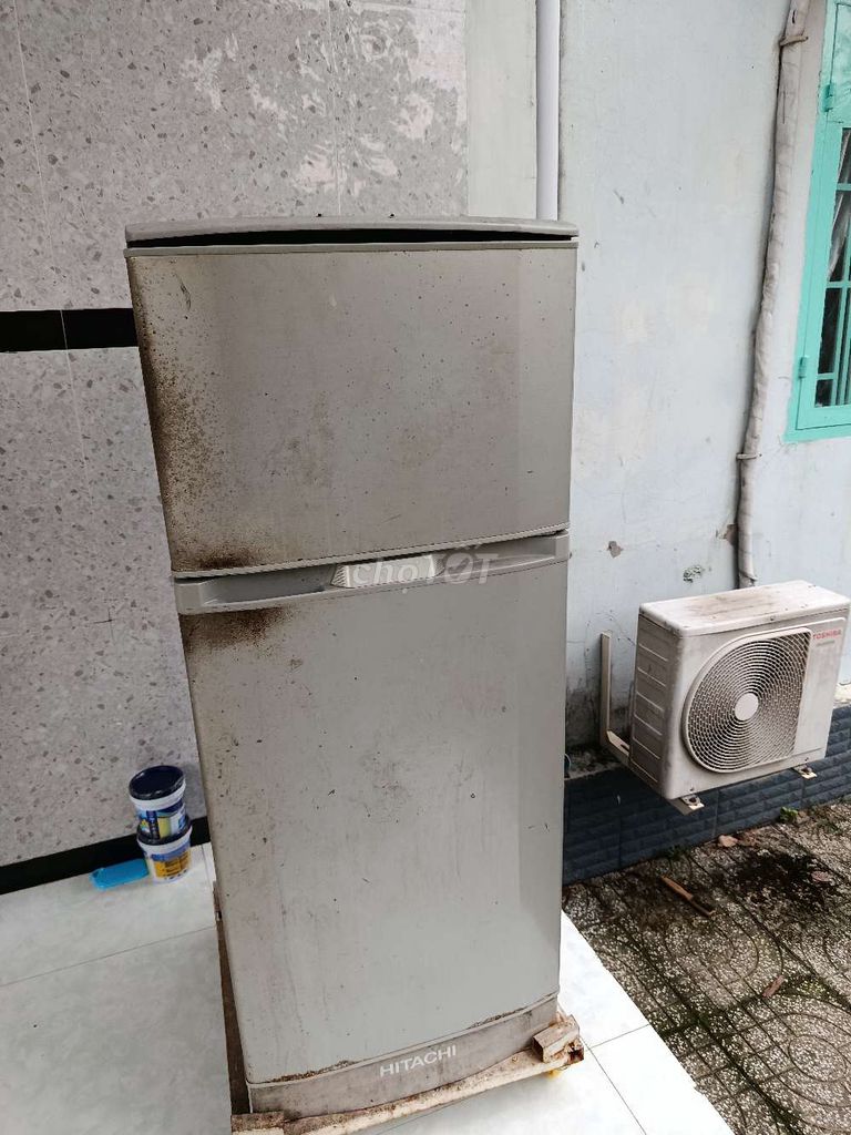 Tủ lạnh Hitachi Xám đã sử dụng. Mua bán Tủ lạnh tại Thị xã Tân Uyên Bình Dương được đăng bởi Trường Tiến hình 1