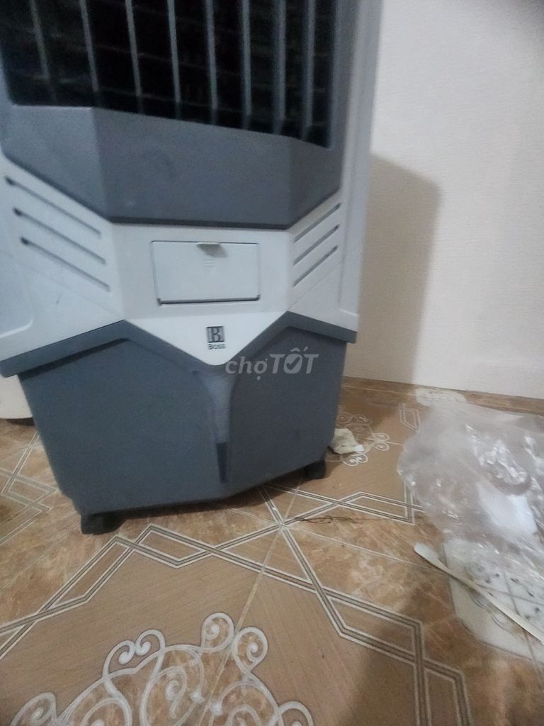 Quạt hơi nước boss mát lạnh có ship. Mua bán Quạt tại Quận 12 Tp Hồ Chí Minh được đăng bởi phong hình 1