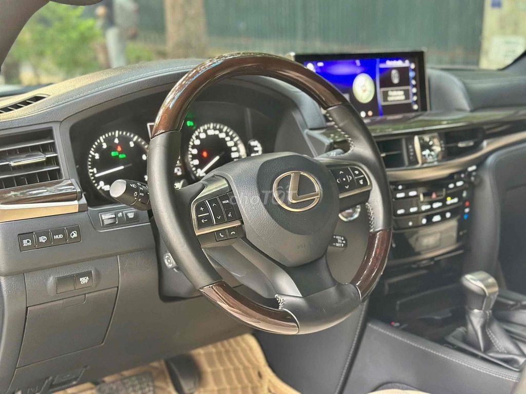 Lexus LX 2***0 km. Mua bán Ô tô tại Quận Cầu Giấy Hà Nội được đăng bởi Xe chất Hà Nội hình 11