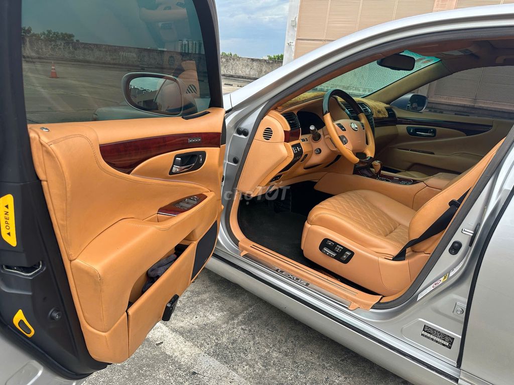 Lexus LS 20***9 km. Mua bán Ô tô tại Quận Tân Phú Tp Hồ Chí Minh được đăng bởi sin hình 19