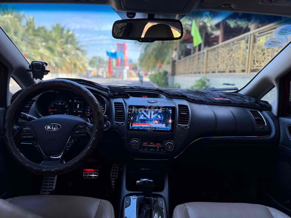 Kia Cerato 2017 1.6 AT - 60000 km. Mua bán Ô tô tại Thành phố Thủ Đức Tp Hồ Chí Minh được đăng bởi Xe Lướt hình 4