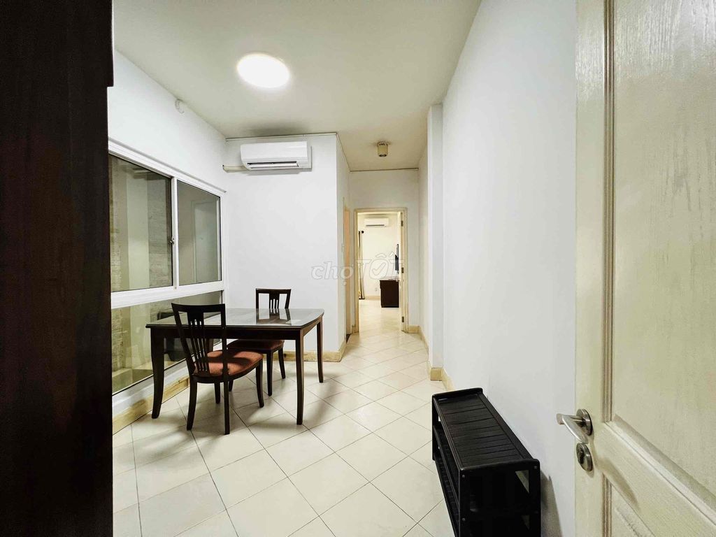 Căn hộ 1 bed - 1 WC - 1 phòng khách - ngay hồ con rùa