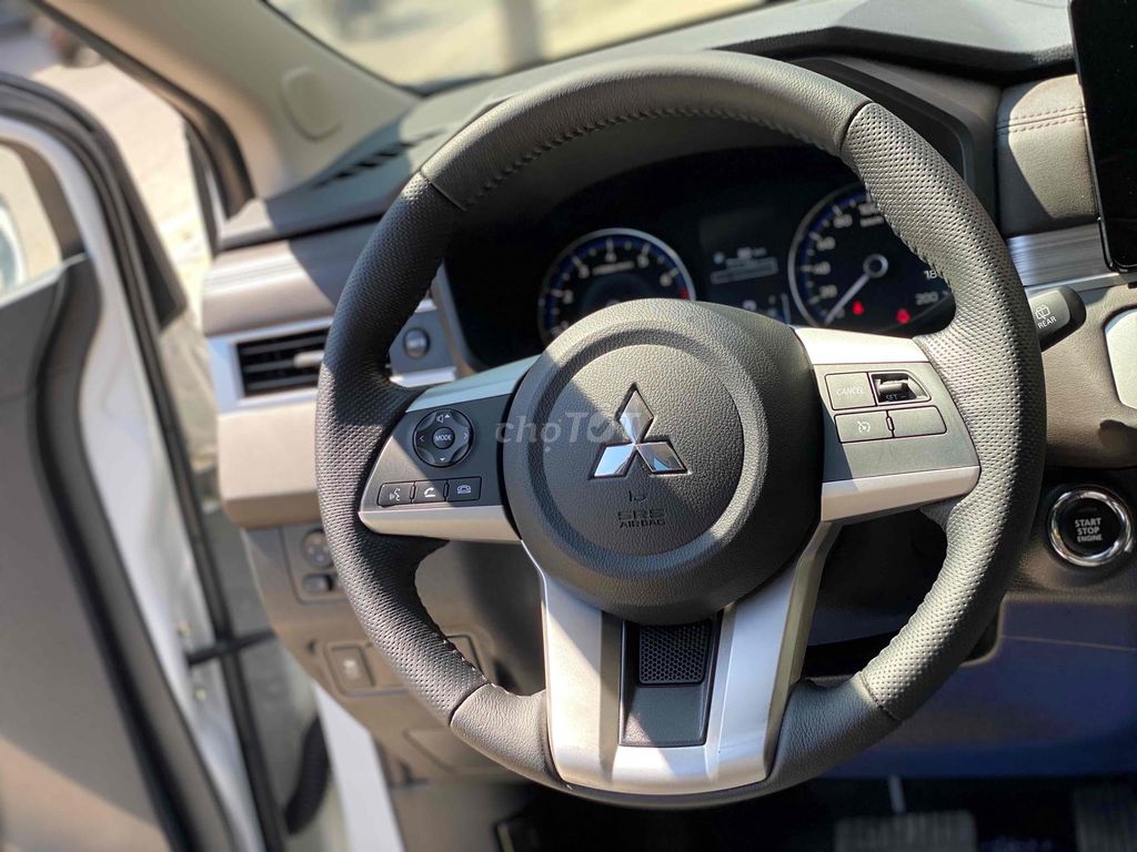 Mitsubishi Xpander 2022 AT Premium. Mua bán Ô tô tại Quận Thanh Xuân Hà Nội được đăng bởi ĐÀM HÙNG CAR  hình 10