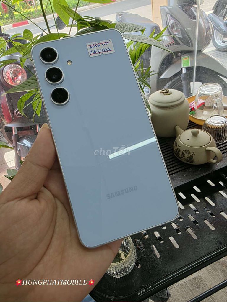 Samsung S24 FE 5G 128G SSVN 2 sim 99% BH t10/2026.. Mua bán Điện thoại tại Quận Đống Đa Hà Nội được đăng bởi HƯNG PHÁT Mobile hình 1