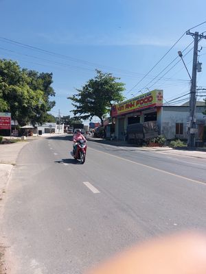 Bán đất mặt tiền đường QL 22B.. Mua bán đất tại Huyện Hòa Thành Tây Ninh được đăng bởi cường