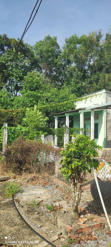 Nhà cấp 4 cũ bán gấp