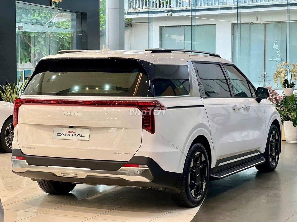 KIA CARNIVAL 2025  TẶNG BHVC, NHIỀU QUÀ TẶNG. Mua bán Ô tô tại Quận 1 Tp Hồ Chí Minh được đăng bởi Giá Xe Kia Mazda Tốt Nhất TPHCM hình 2