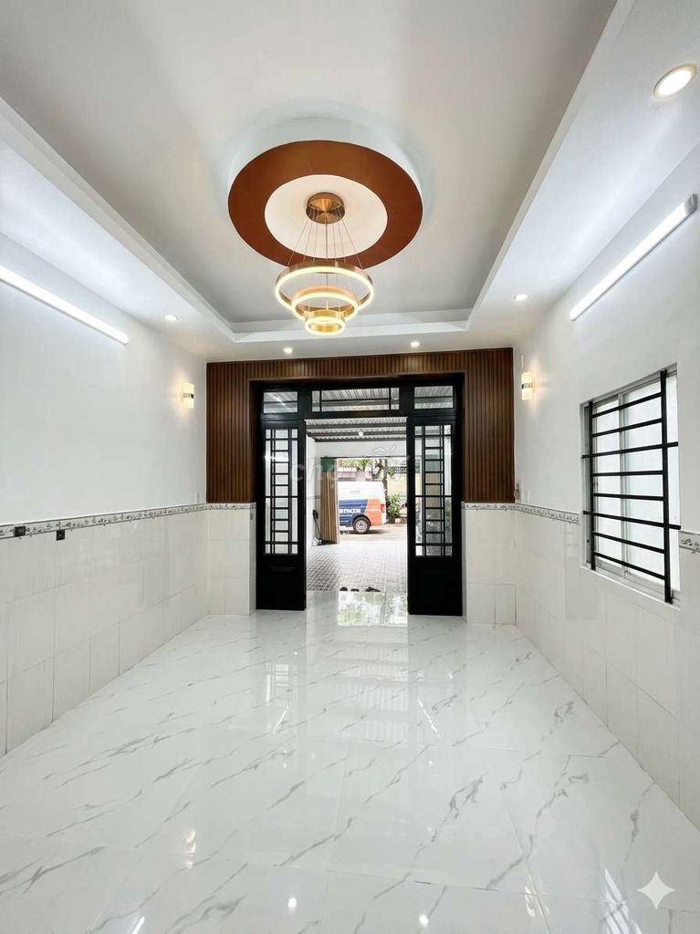 Nhà 2 tầng nguyên căn 120m2 giá rẻ