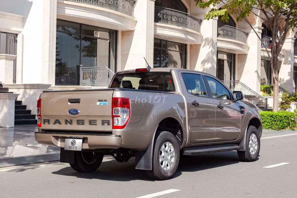 Ford Ranger XLS 4x2 AT 2022 Vàng cát 45000 km. Mua bán Ô tô tại Thành phố Thủ Đức Tp Hồ Chí Minh được đăng bởi H2T Auto hình 7
