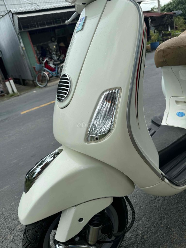 vespa 2011. Mua bán Xe máy tại Huyện Châu Thành An Giang được đăng bởi Hoài An hình 5
