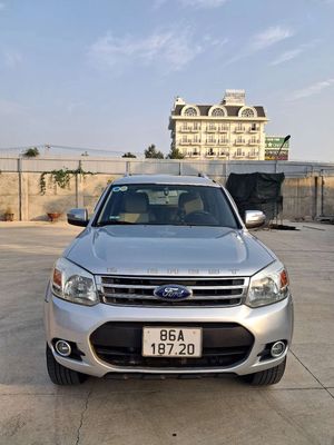 Ford Everest 2014 Limited 4x2 - 100000 km. Mua bán Ô tô tại Thành phố Long Khánh Đồng Nai được đăng bởi Phạm văn ý