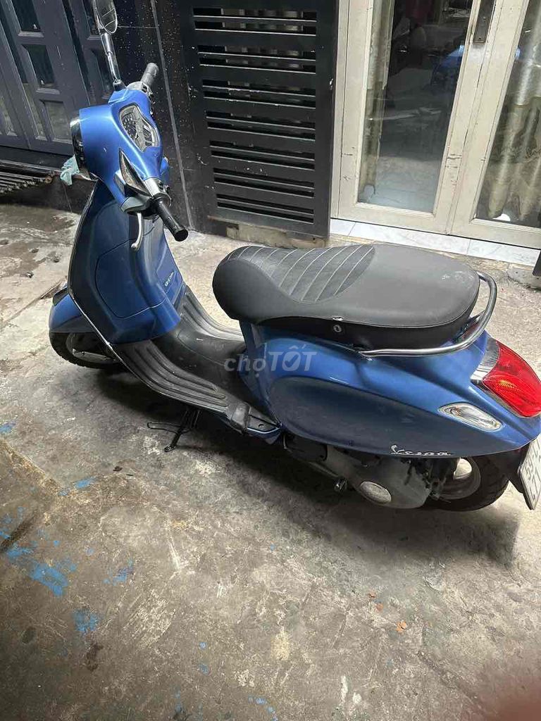 cần bán gấp xe vespa. Mua bán Xe máy tại Quận 8 Tp Hồ Chí Minh được đăng bởi Tuyet hình 4
