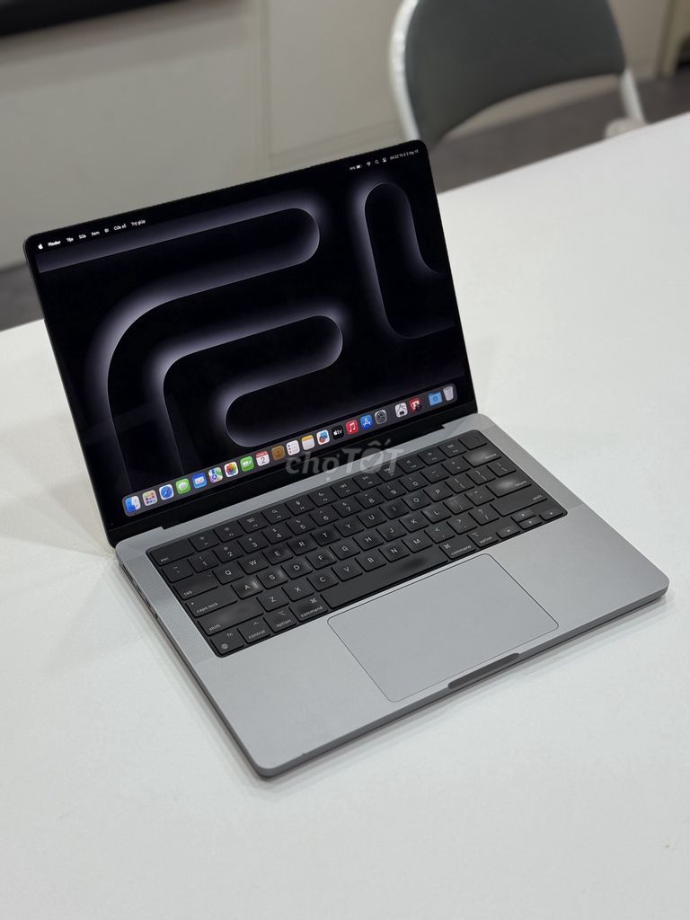 𝐌𝐚𝐜𝐛𝐨𝐨𝐤 𝐏𝐫𝐨 𝟏𝟒 𝐢𝐧𝐜𝐡 𝟐𝟎𝟐𝟏 𝐌𝟏 𝐌𝐚𝐱 RAM 32GB SSD 512GB. Mua bán Laptop tại Quận 1 Tp Hồ Chí Minh được đăng bởi Bá Luân hình 1