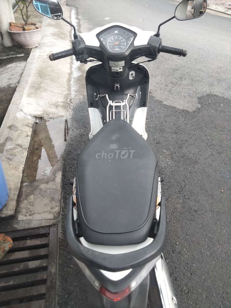 Honda Wave Trắng đen Đã sử dụng. Mua bán Xe máy tại Quận Bình Thuỷ Cần Thơ được đăng bởi Hao CVC hình 4