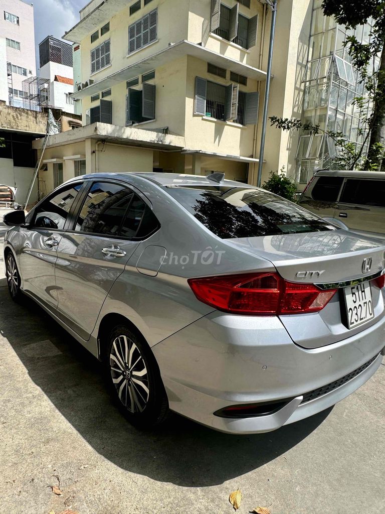 Honda City Top 2019 серебристый автомат