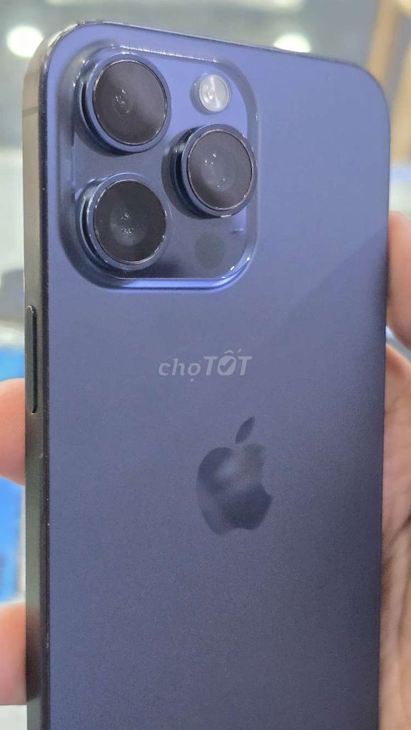 Apple iPhone 15 Pro Max 256GB. Mua bán Điện thoại tại Thành phố Vĩnh Long Vĩnh Long được đăng bởi Nguyễn Anh Tuấn  hình 1