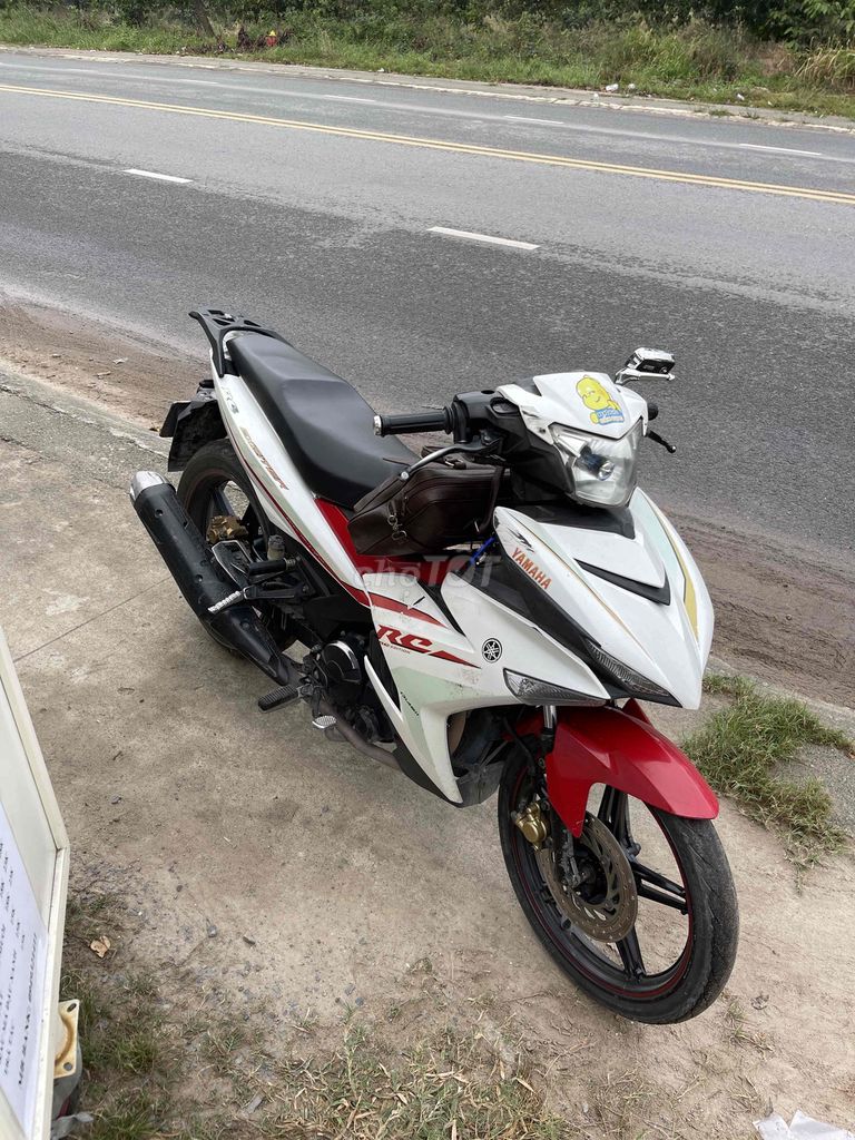 Yamaha Exciter 150 Trắng đỏ 2016. Mua bán Xe máy tại Thành phố Dĩ An Bình Dương được đăng bởi Bin cf hình 1