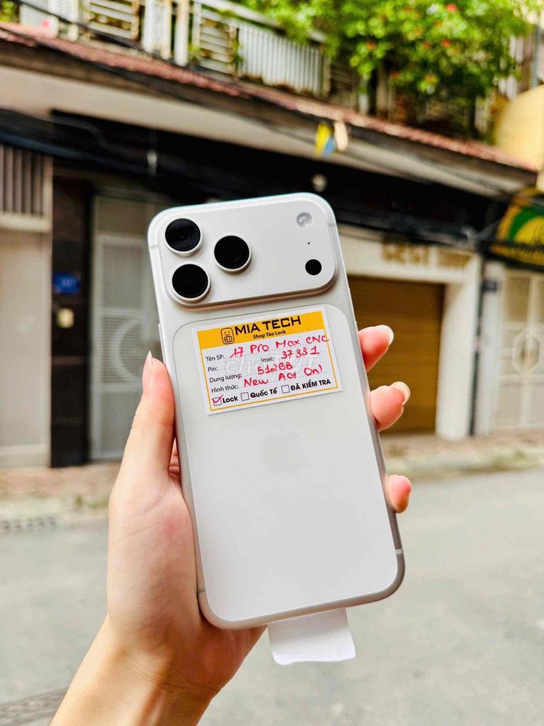 Apple iPhone 17 Pro Max Lock 512GB Bạc New Active. Mua bán Điện thoại tại Quận Ba Đình Hà Nội được đăng bởi Huy Trần hình 1