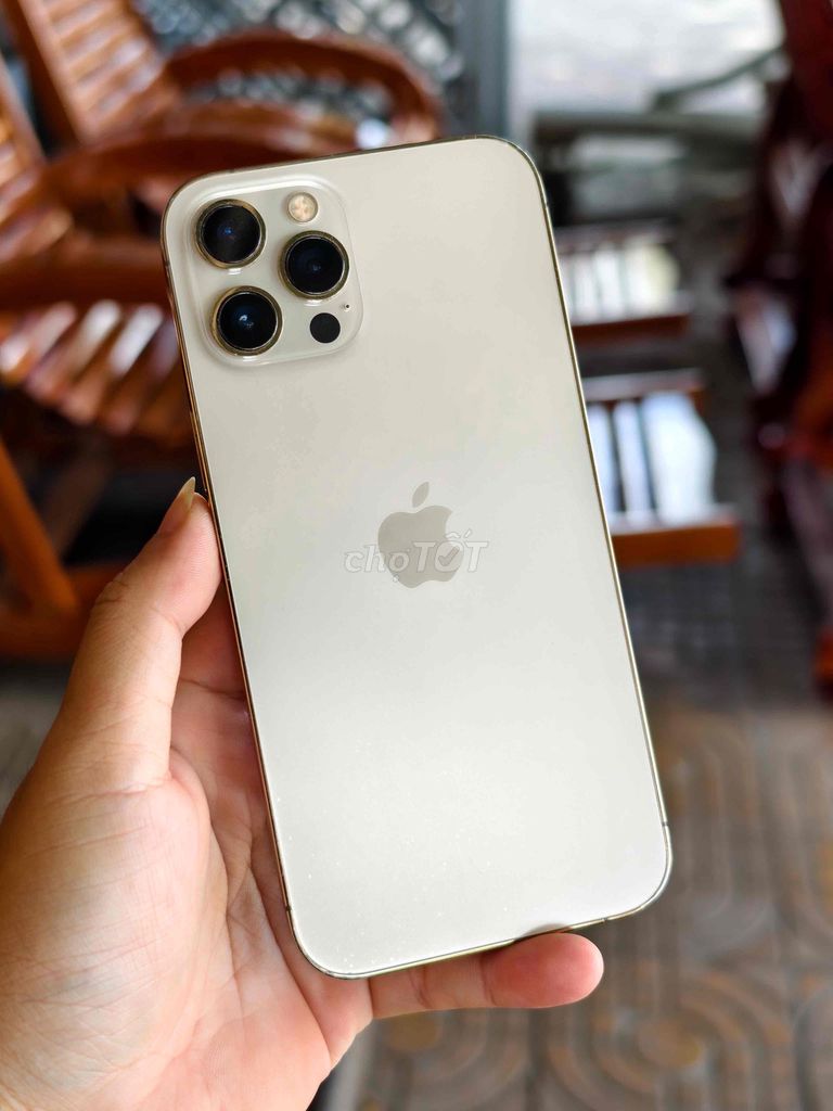 Apple iPhone 12 Pro Max 256GB Vàng 97%. Mua bán Điện thoại tại Thành phố Bạc Liêu Bạc Liêu được đăng bởi Nguyễn Hưng Thịnh hình 1