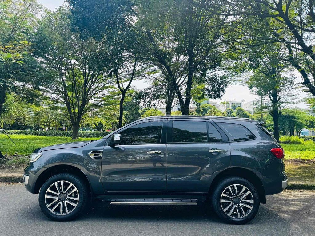 FORD EVEREST TITANIUM 2019 - 69.000km. Mua bán Ô tô tại Quận 1 Tp Hồ Chí Minh được đăng bởi Ms Ly Bến Thành Ford hình 10