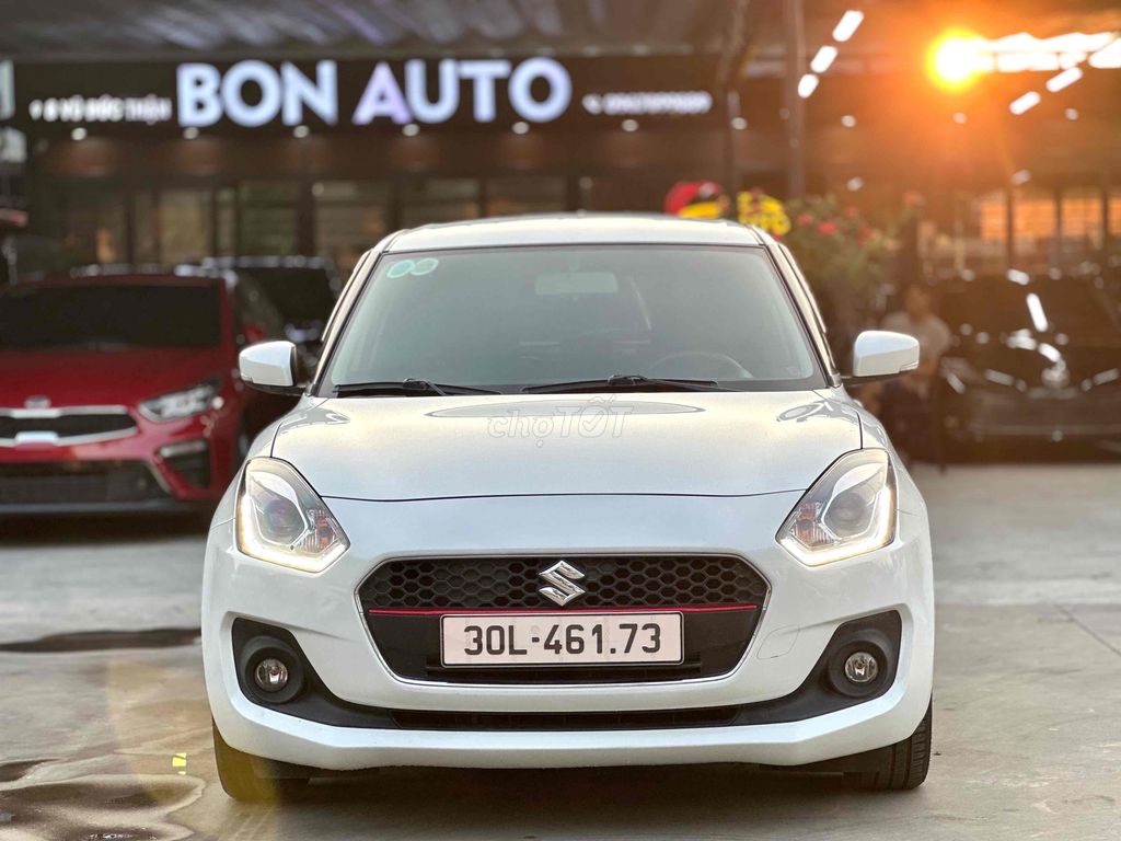 Suzuki Swift 2020 - 50000 km màu trắng nhập khẩu