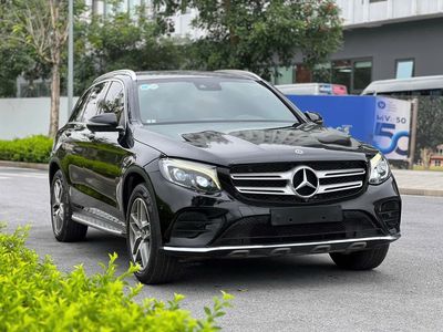 Mercedes Benz GLC300 -  sx 2018  - 5v km. Mua bán Ô tô tại Quận Long Biên Hà Nội được đăng bởi Đỗ Nhật Tiến 