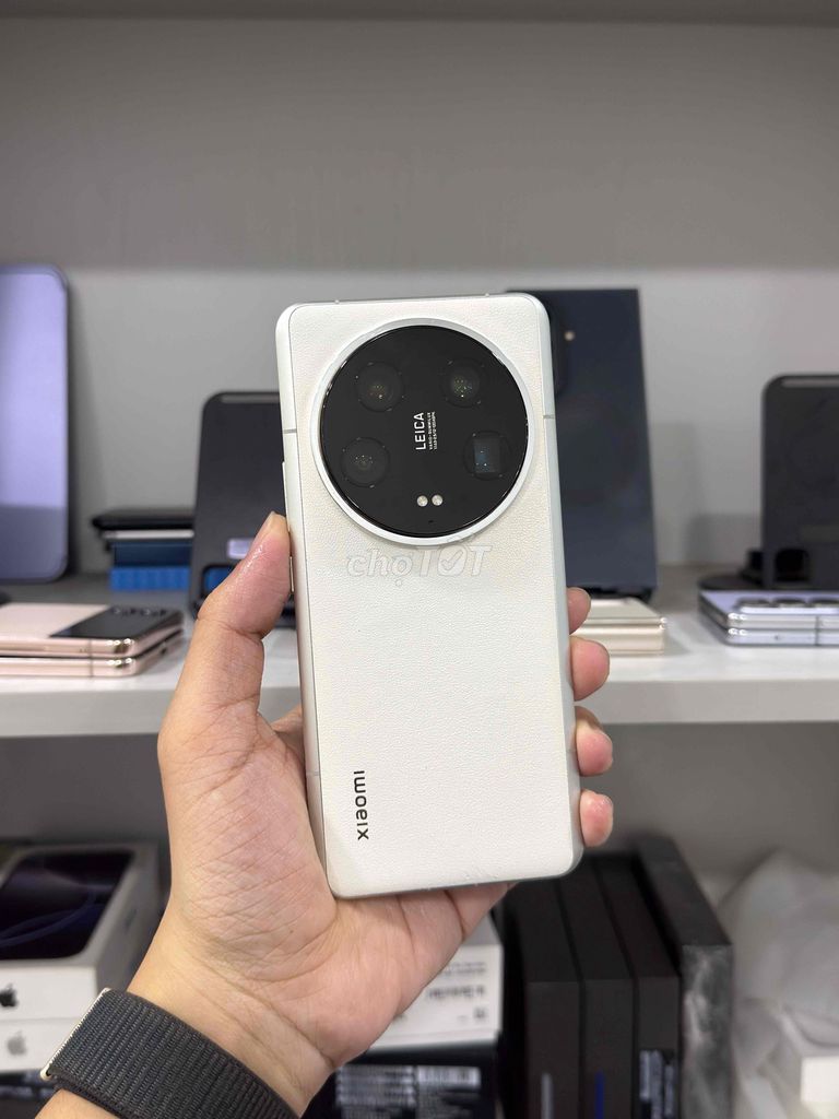 Xiaomi 14 Ultra 16GB/512GB Trắng chính hãng VN. Mua bán Điện thoại tại Thành phố Thủ Đức Tp Hồ Chí Minh được đăng bởi Quốc Anh Store hình 1