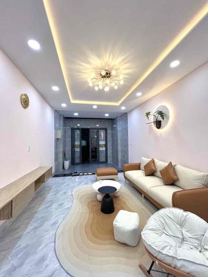 Nhà mới 4 tầng bê tông cốt thép, nở hậu L😊, nhà mới dọn vào ở ngay.