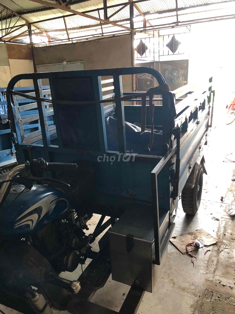 Tôi cần thanh lý xe ba gác 175cc