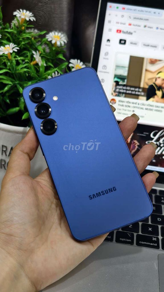 Samsung S25 256GB chính hãng. Mua bán Điện thoại tại Quận 10 Tp Hồ Chí Minh được đăng bởi Mon Store hình 1