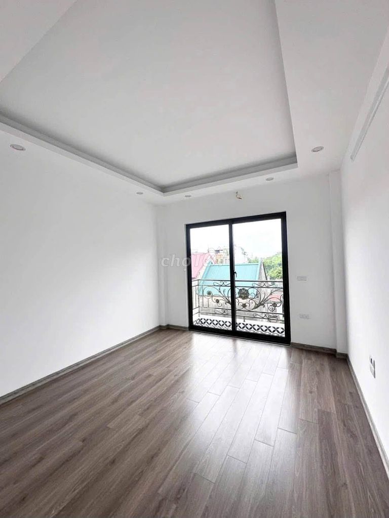 Красивый дом в Донг Ми, 62м², 4 этажа, более 6 млрд