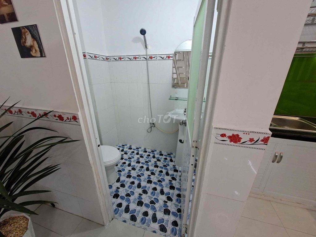 Quận8 . 29m2.2PN.2wc chỉ nhỉnh hơn 2 tỷ cxx nhỏ xíu. Mua bán nhà ở tại Quận 8 Tp Hồ Chí Minh được đăng bởi Nguyen Xuan hình 2