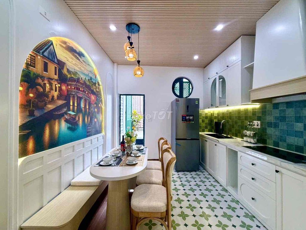 bán nhà 4 tầng kiệt Lâm Hoành sau lưng Võ Nguyên Giáp