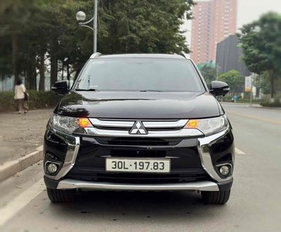 Mitsubishi Outlander 2018 CVT 80000 km. Mua bán Ô tô tại Quận Cầu Giấy Hà Nội được đăng bởi TRUNG HIẾU AUTO