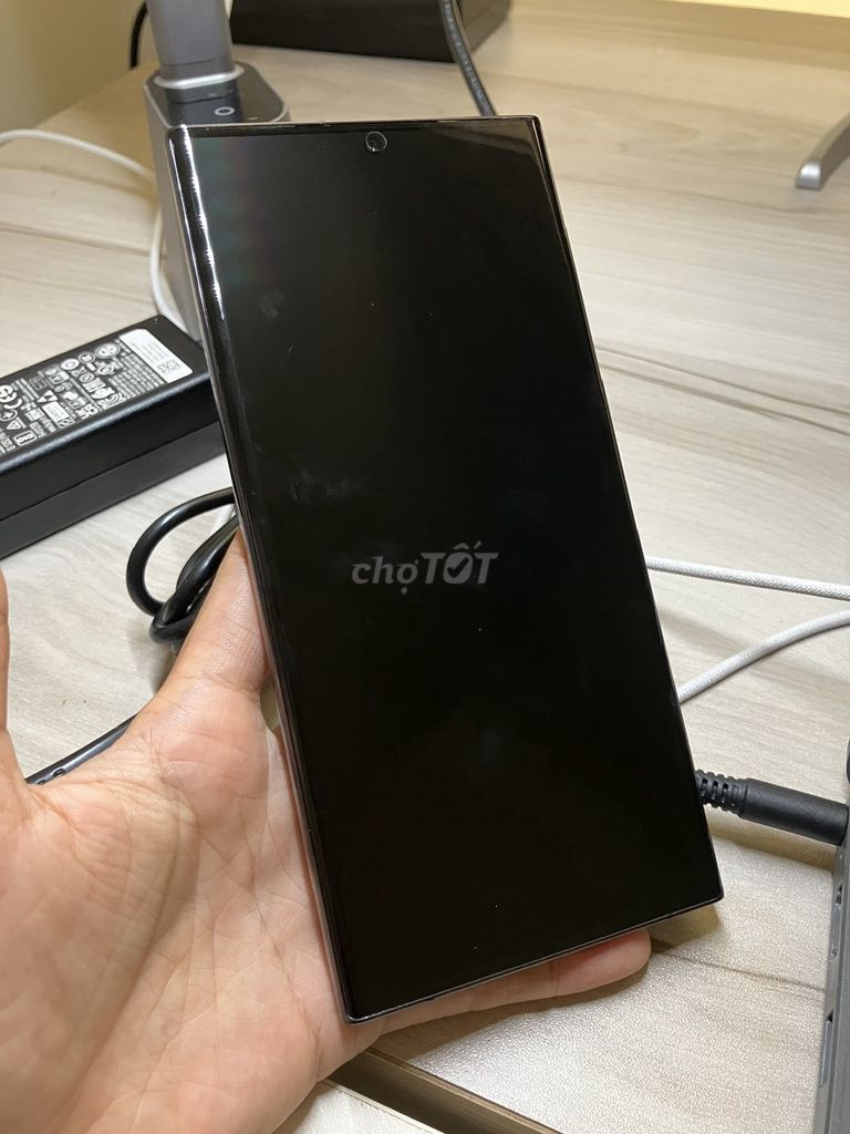 Samsung S23 Ultra 256GB Đen VNA. Mua bán Điện thoại tại Quận 7 Tp Hồ Chí Minh được đăng bởi Lê Thị Tươi hình 1