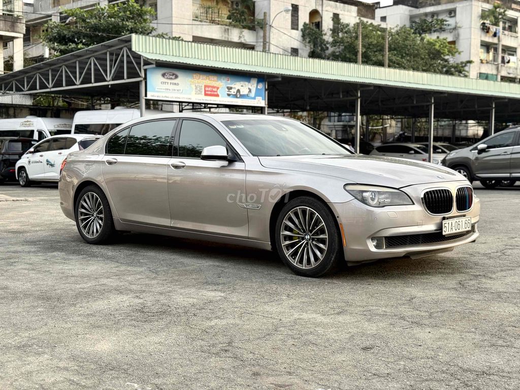 BMW 7 Series 2009 750Li F02 dkld 2011. Mua bán Ô tô tại Quận Tân Phú Tp Hồ Chí Minh được đăng bởi Lê Băng Vinh hình 4