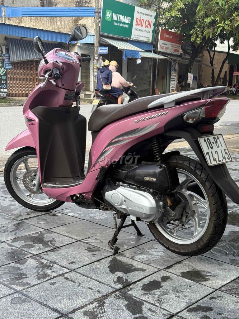 Vison 2017 chính chủ máy  êm chất  Sơn nhựa đẹp. Mua bán Xe máy tại Thành phố Nam Định Nam Định được đăng bởi Bảo Nhi Trần hình 3