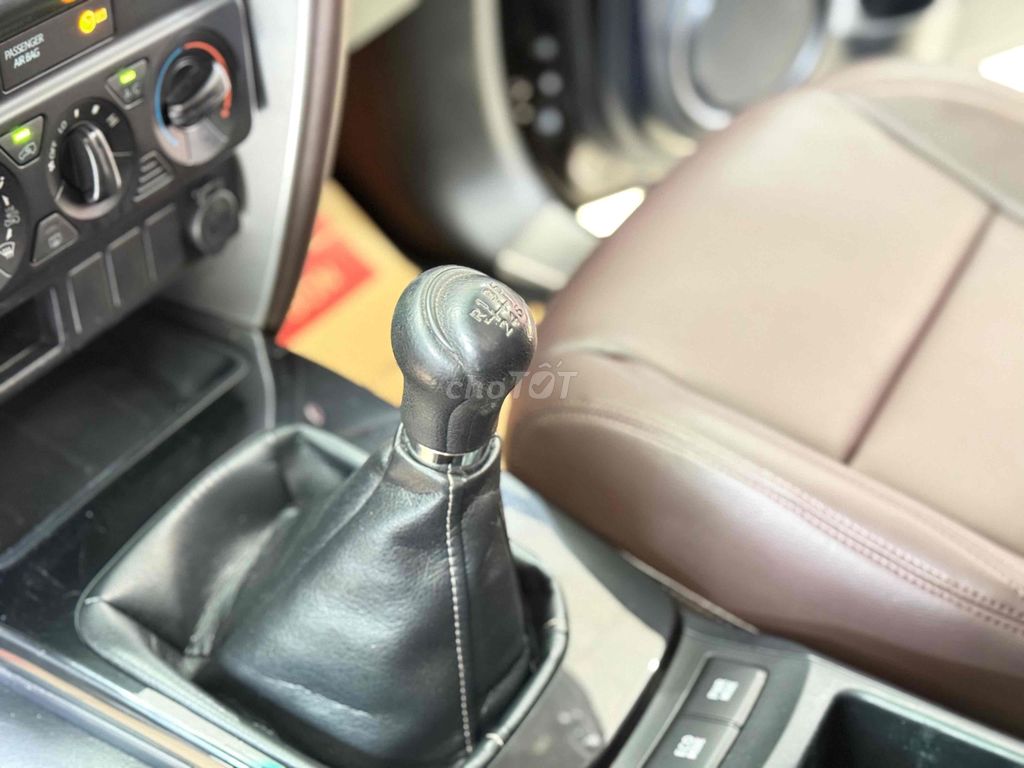 Toyota Fortuner 2017 2.4G 4x2 MT - 68000 km. Mua bán Ô tô tại Quận Gò Vấp Tp Hồ Chí Minh được đăng bởi Lộc Xe Cũ Toyota Đông Sài Gòn Nguyễn Văn Lượng hình 13