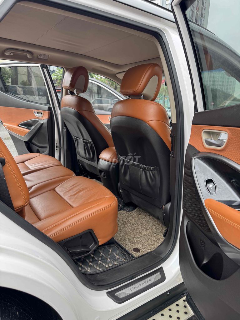 Hyundai SantaFe 2016 Full xăng Premium biển Hà Nôi. Mua bán Ô tô tại Quận Thanh Xuân Hà Nội được đăng bởi Nguyễn Quang Đức hình 17