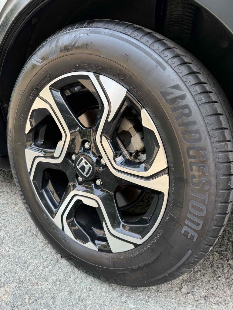 Honda CR V 2019 1.5L - 109000 km full lịch sử. Mua bán Ô tô tại Quận 12 Tp Hồ Chí Minh được đăng bởi Tân hình 19