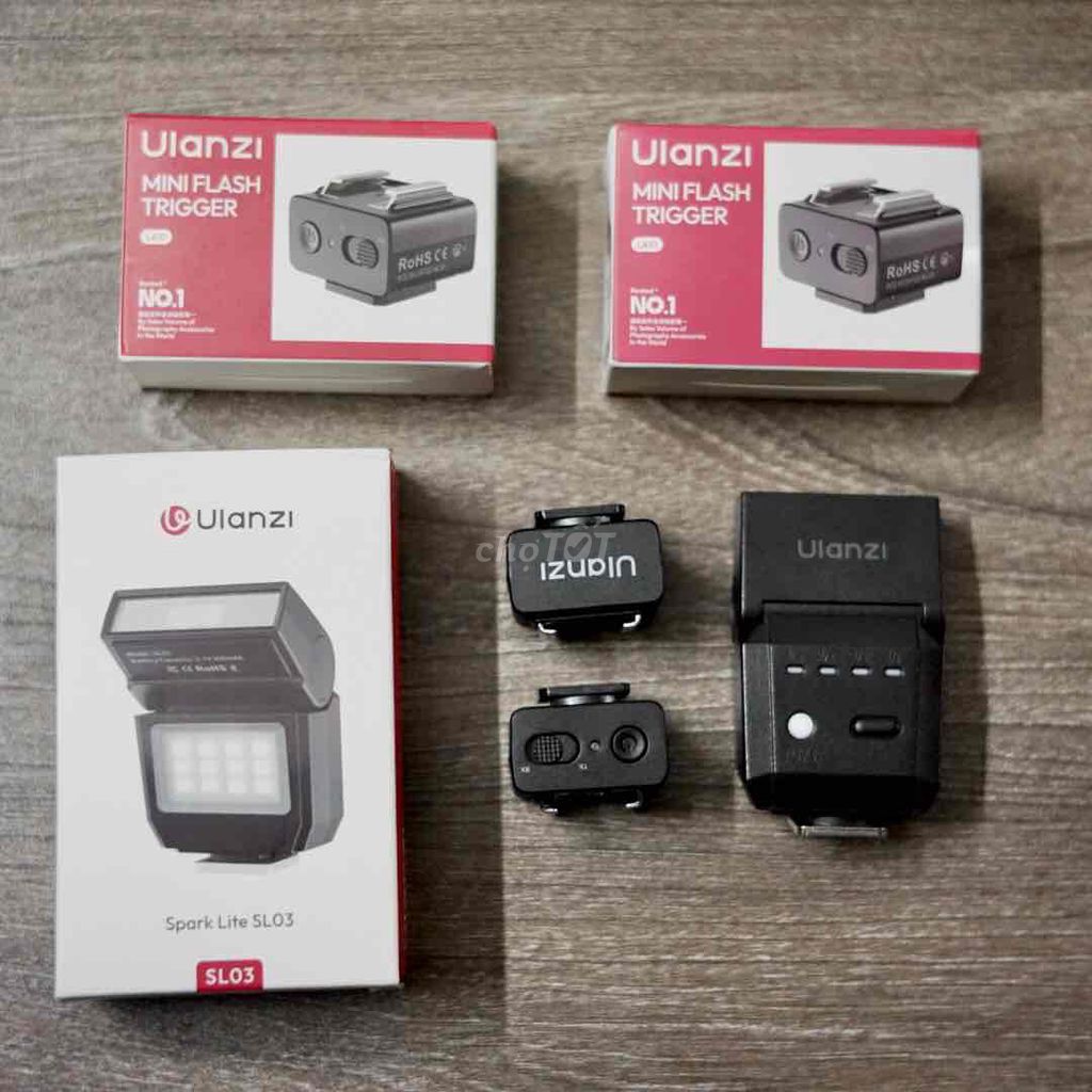 Đèn flash Ulanzi SL03 Đen + Bộ Trigger LA01. Mua bán Máy ảnh, Máy quay tại Quận Cẩm Lệ Đà Nẵng được đăng bởi Phạm Quang Vinh hình 1