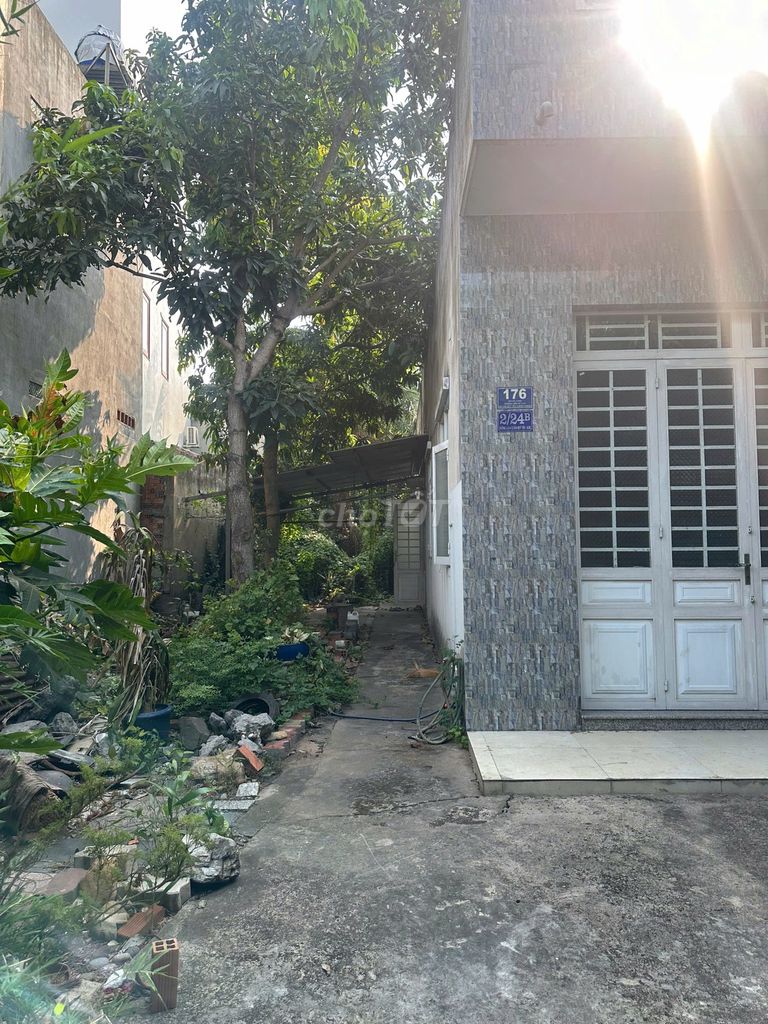  Nhà 128m2 đất Gần ngã 3 Đường 234 giao với Hương lộ 11 Bình Chánh HCM